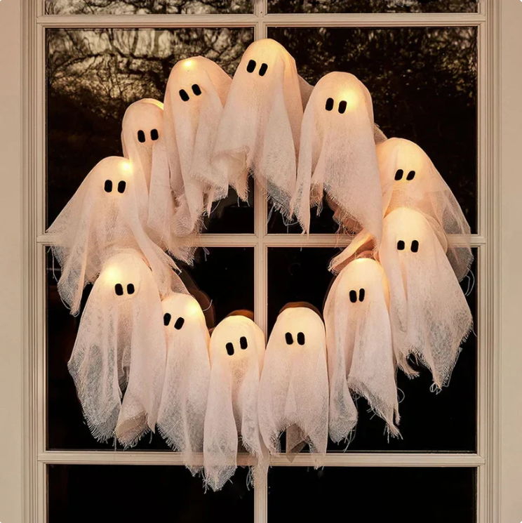 👻✨ Spooky Halloween Glow Wreath — Light Up Your Haunted Night