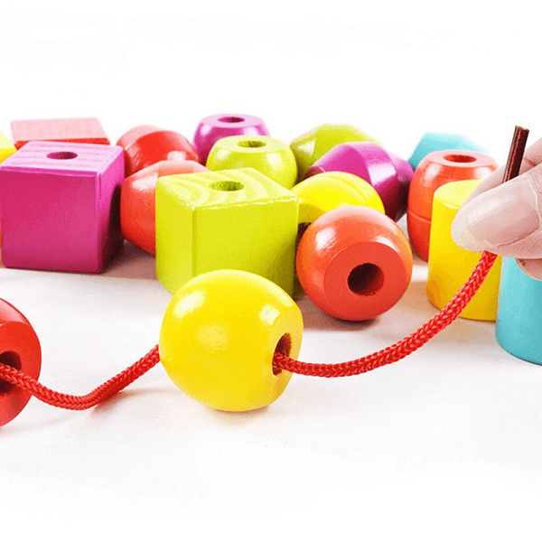 Creative Montessori Wooden Beads Puzzle Toy – 30PCS Colorful Shapes for Fine Motor & Hand-Eye Coordinationr Recognition, Birthday, Christmas Gift