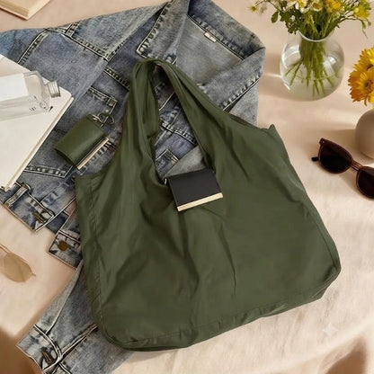 Toworkact™ Varelli Charm Transformable Bag – Stylish Vegan Leather Tote & Keychain Charm