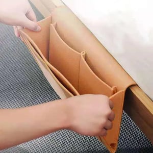 🥳2026 HOT SALE🥳💞50K+ SOLD! 🛏️ Bedside Hanging Storage Bag‑Multi‑Pocket Bed Caddy Organizer, Felt Hanging Pouch for Dorm Bunk Bed Hold Tablet Book Phone Stationery